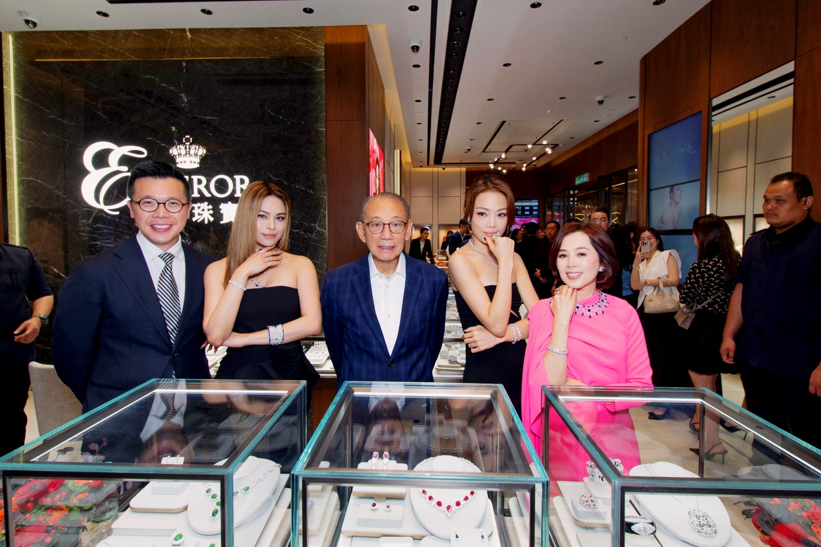 Emperor Jewelry Starhill 01 00370 Photo By All Is Amazing Copy RE